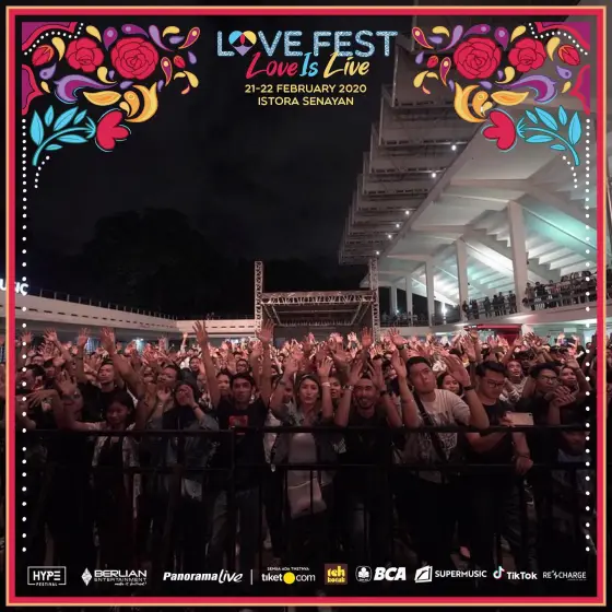 Panorama Live 135