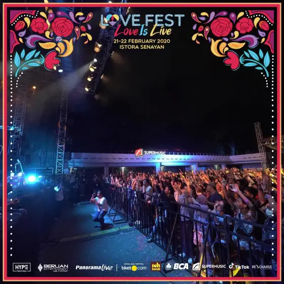 Panorama Live 136