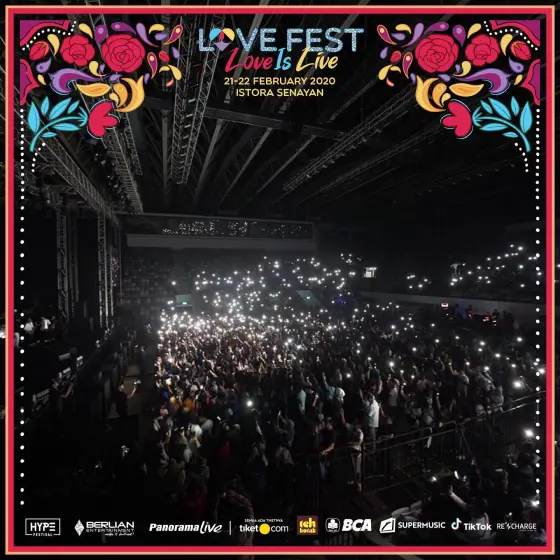 Panorama Live 157