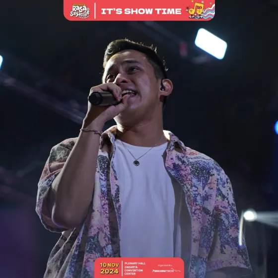 Panorama Live 40