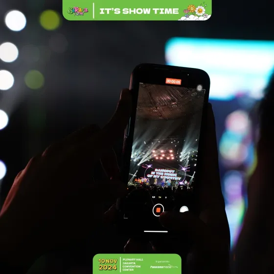 Panorama Live 16