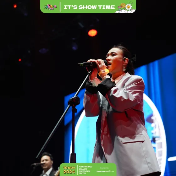 Panorama Live 23